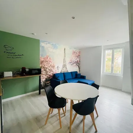 Eclat St N3, Duplex - Moderne - Wifi - Clim- Proche Vienne Апартаменты
